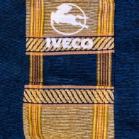 картинка Чехлы на сидения анатомические IVEСO stralis (велюр, шинил) логотип 081554 от ТАЮРАВТО