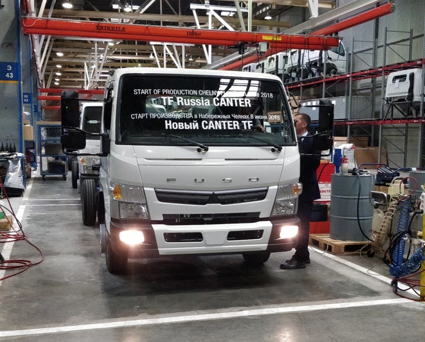 Daimler и КАМАЗ начали выпуск нового грузовика для России